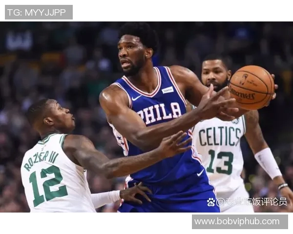 乔治参与合练展现状态恩比德单独进行力量与体能训练